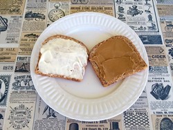 Ini Dia Roti Oles Selai Kacang Mayo yang Lagi Viral