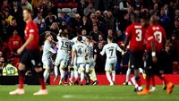 Derby mendapat giliran pertama dan melakukan babak tos-tosan dengan percaya diri. Tim besutan Frank Lampard ini sukses menceploskan delapan penaltinya ke gawang MU. (Foto: Jan Kruger/Getty Images)