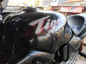 Pesona Honda Tiger 2000 yang Tak Pernah Padam Pesona Honda Tiger 2000 yang Tak Pernah Padam