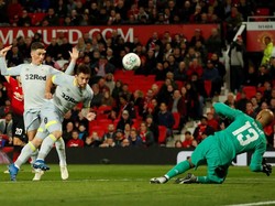 MU tertinggal. Derby mencetak gol kedua lewat sundulan pemain pengganti Jack Marriott di menit ke-85. The Rams hanya berjarak beberapa menit saja dari kemenangan. (Foto: Andrew Boyers/Action Images via Reuters)