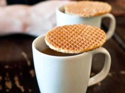 Stroop Wafel yang Tipis Legit Ini Enak Dicelup Kopi, Mau Coba?
