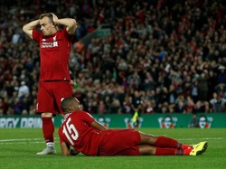 Xherdan Shaqiri kembali dipasang sebagai starter di laga ini. Shaqiri dan Daniel Sturridge tampak menyesali peluang yang terbuang. Liverpool sejatinya punya banyak peluang di babak kedua (Andrew Yates/Reuters)