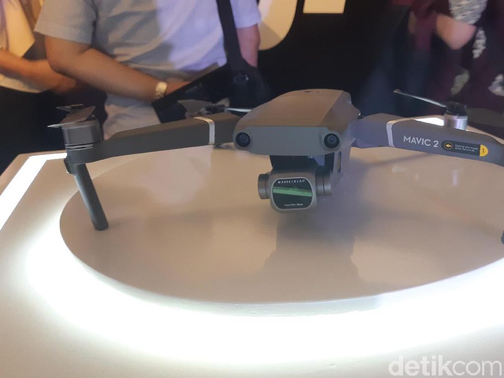 DJI Mavic 2 Pro dan Mavic 2 Zoom Mendarat di Indonesia DJI Mavic 2 Pro dan Mavic 2 Zoom Mendarat di Indonesia
