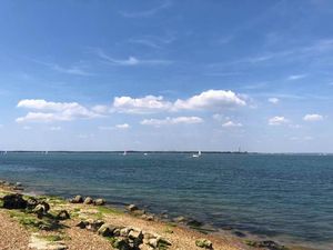 Pantai-pantai Cantik di Inggris yang Jarang Orang Tahu