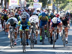 Pebalap Indonesia Juara Etape II Tour de Banyuwangi Ijen