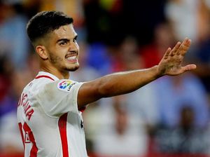Andre Silva Masih Gelap Kelanjutan Karier di Sevilla Andre Silva Masih Gelap Kelanjutan Karier di Sevilla