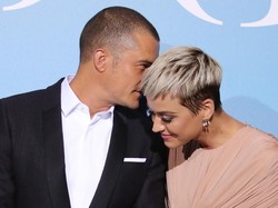 Muncul Perdana Sebagai Pasangan, Katy Perry-Orlando Bloom Mesra Banget!