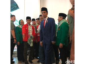 Didukung Yenny Wahid, Jokowi: Alhamdulillah Makin Semangat Didukung Yenny Wahid, Jokowi: Alhamdulillah Makin Semangat