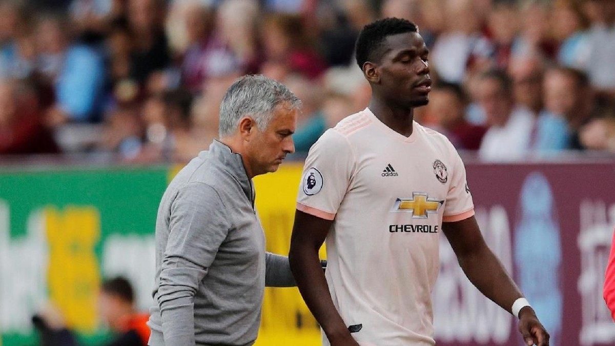 Jose Mourinho sempat marah ke Paul Pogba karena unggahan di sosial media (Reuters)