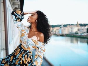 Foto: Liburan Winne Harlow, Model Unik Victorias Secret