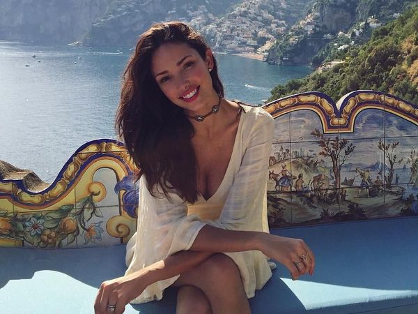 Foto: Model Victoria Secret yang Luka-luka Digigit Kutu di Hotel
