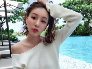 Gaya Liburan Seksi Bos Online Shop Taiwan