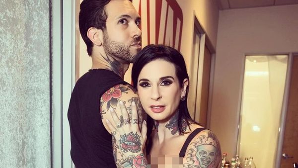 Kisah Cinta Suami-Istri Bintang Porno, Nggak Nyangka Hidupnya Begini