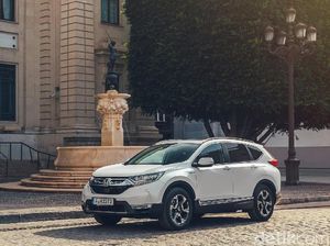 SUV Hybrid Pertama Honda, Konsumsi BBM Hampir 20 Km/Liter
