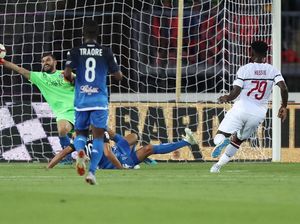 Milan yang Kesulitan Menghabisi Lawan