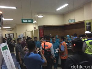 Kecelakaan di Tol SuMo, Istri dan Ajudan Kapolres Tulungagung Meninggal Kecelakaan di Tol SuMo, Istri dan Ajudan Kapolres Tulungagung Meninggal