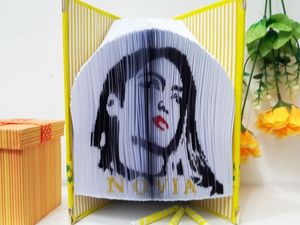 Dari Lukisan Kertas, Anak Muda Ini Raup Omzet Puluhan Juta