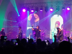 Merawat Kenangan Bersama GIGI Reunion