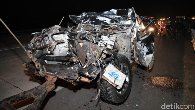 Begini Kondisi Mobil Kapolres Tulungagung Usai Kecelakaan di Tol Begini Kondisi Mobil Kapolres Tulungagung Usai Kecelakaan di Tol