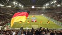Merkur Spiel-Arena. Inilah satu-satunya venue Piala Eropa 2024 yang tidak menjadi tuan rumah Piala Dunia 2006. Stadion ini punya daya tampung 52.245 orang (merkur-spiel-arena.de)