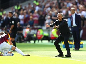 MU Tumbang, Mourinho Bicara soal Start Buruk dan...Wasit