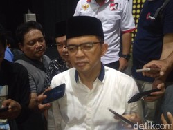 Timses Jokowi: Perangi Hoax, Tolak Politik Operasi Plastik