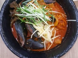 Selain Indonesia, 7 Negara Ini Punya Menu Makanan Terpedas yang Wajib Dicoba!