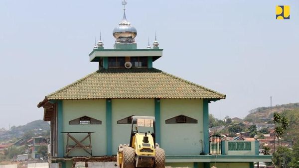 Masjid Korban Proyek Tol Dibangun Ulang, Begini Hasilnya