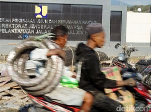 Usut Kasus Penjarahan di Palu, Polisi Amankan Puluhan Orang Usut Kasus Penjarahan di Palu, Polisi Amankan Puluhan Orang