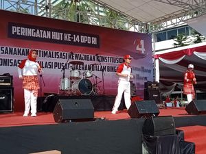 Rayakan HUT ke-14, DPD Gelar Senam Poco-poco di Senayan