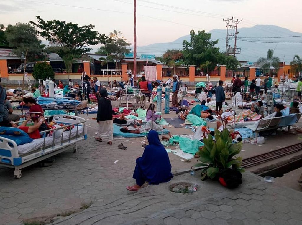 Tagar #PrayforSulteng Bergema, Ini Efeknya Bagi Kejiwaan Korban Gempa-Tsunami Tagar #PrayforSulteng Bergema, Ini Efeknya Bagi Kejiwaan Korban Gempa-Tsunami