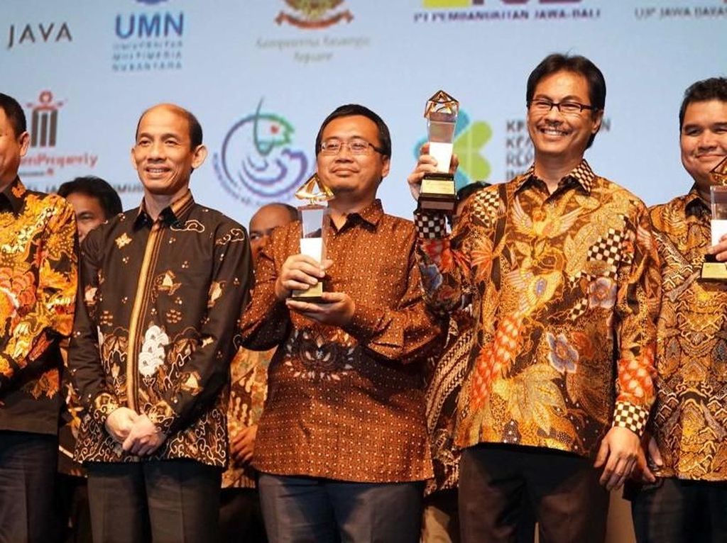 Ngirit Listrik dan BBM, Semen Indonesia Diganjar Penghargaan Subroto Ngirit Listrik dan BBM, Semen Indonesia Diganjar Penghargaan Subroto