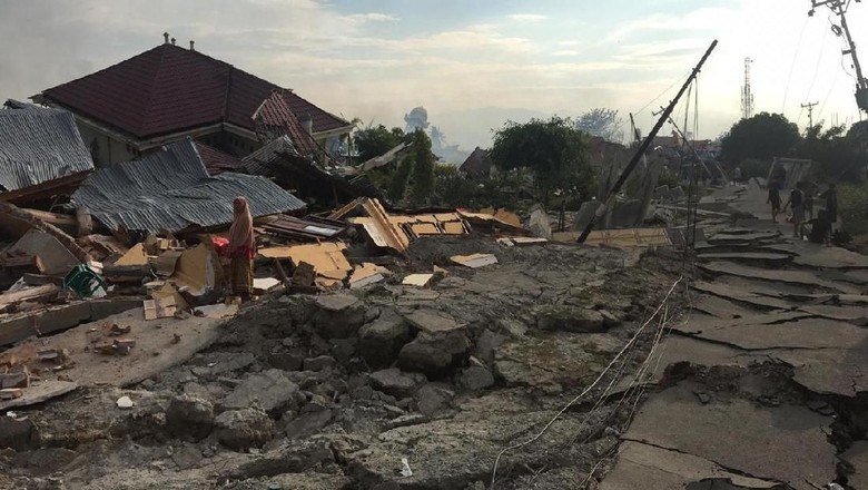 Ucapan Duka Fakhri Husaini untuk Korban Gempa dan Tsunami Palu