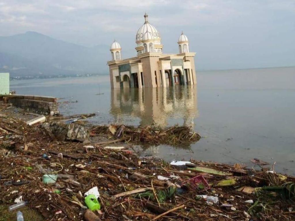 Sore di Palu dan Donggala: Gempa, Tsunami, dan Likuifaksi