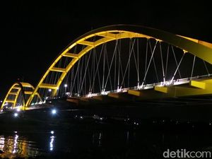 Jembatan Kuning Palu: Jadi Kebanggaan RI, Hancur Dihantam Gempa Bumi