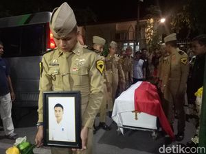 Viral Aksi Heroik Gunawan Agung, Peneliti Sebut Ada Hero di Tiap Orang Viral Aksi Heroik Gunawan Agung, Peneliti Sebut Ada Hero di Tiap Orang