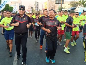 Kodam IV Diponegoro Gelar Maraton 10K, Peserta Membeludak Kodam IV Diponegoro Gelar Maraton 10K, Peserta Membeludak