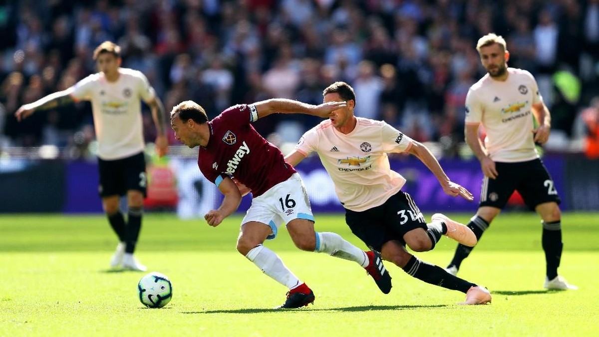 Berikut link live streaming West Ham United versus Manchester United (Warren Little/Getty Images)