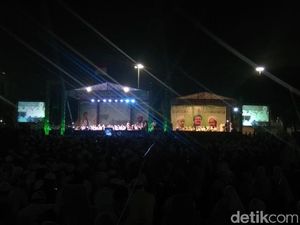 Fadli Zon-Titiek Soeharto Hadiri Doa untuk Habib Rizieq di Monas