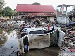 Uni Eropa Umumkan Bantuan Rp 25 M Untuk RI Usai Gempa Sulawesi Uni Eropa Umumkan Bantuan Rp 25 M Untuk RI Usai Gempa Sulawesi