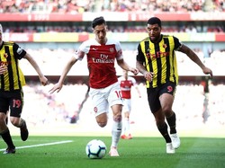 Arsenal Tertahan oleh Watford di Babak I