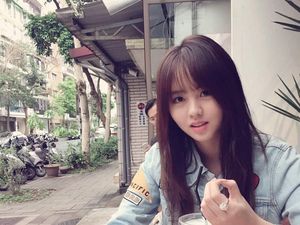Mengintip Momen Ngopi si Cantik Kim So-hyun Mengintip Momen Ngopi si Cantik Kim So-hyun