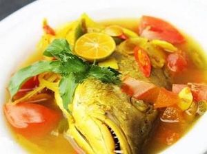 Mulai Kaledo hingga Kapurung, 5 Kuliner Khas Palu Ini Punya Rasa Enak Mulai Kaledo hingga Kapurung, 5 Kuliner Khas Palu Ini Punya Rasa Enak