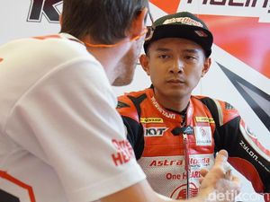Pebalap Moto2 Komentari Usulan Motor Masuk Tol Pebalap Moto2 Komentari Usulan Motor Masuk Tol