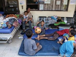 Pemkot Bandung Kumpulkan Donasi untuk Korban Gempa Sulteng Pemkot Bandung Kumpulkan Donasi untuk Korban Gempa Sulteng