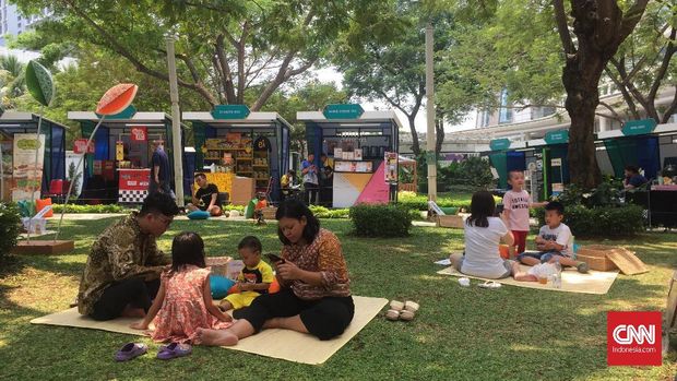 Menikmati Akhir Pekan dengan Piknik di Tengah Kota