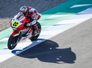 Melihat Lebih Dekat Dimas Ekky dan Gerry Salim di Sirkuit