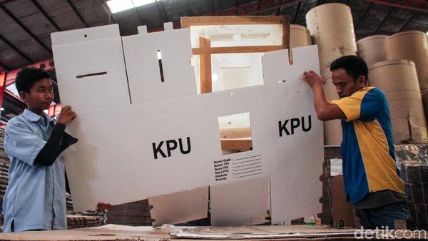 Wujud Kotak Suara Pilpres 2019 yang Disebut Kardus