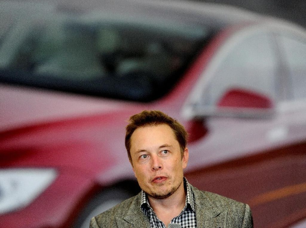 Elon Musk Pernah Mau Jual Tesla ke Apple, Tapi Ditolak