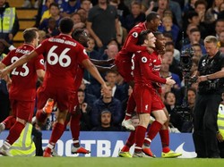 Daniel Sturridge mencetak satu gol ke gawang Chelsea. Kedudukan imbang 1-1. (John Sibley/Reuters)
